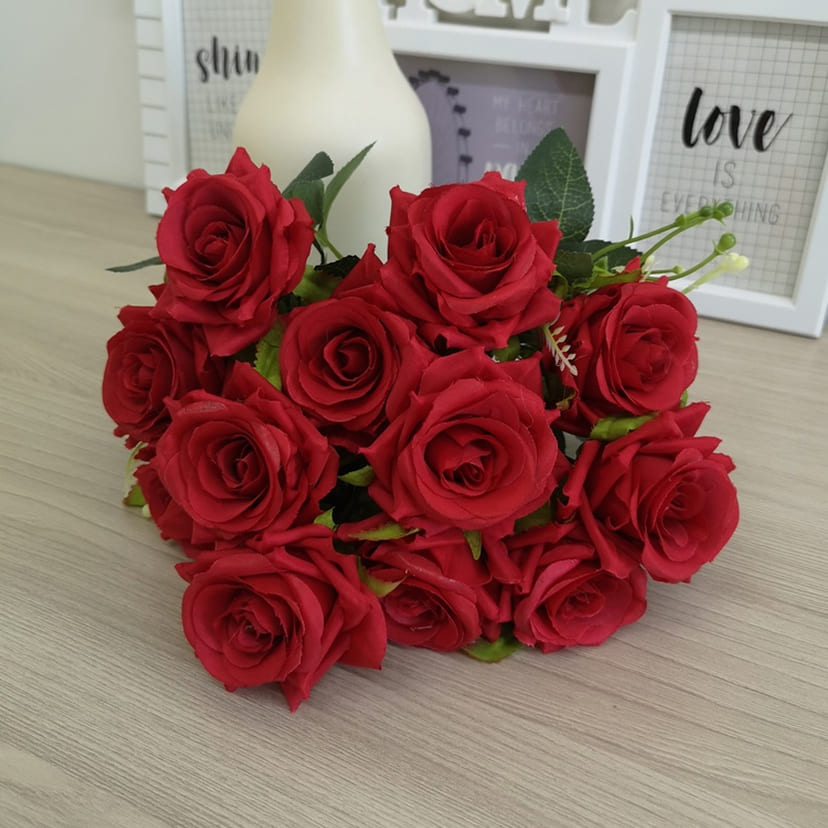 Искусственные цветы в Курске | Цветы искусственные «Розы острые», красные, букет