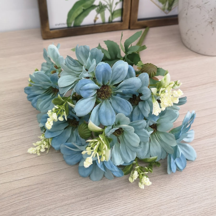 Искусственные цветы в Курске | Цветы искусственные «Ромашки с бутонами», голубые, букет
