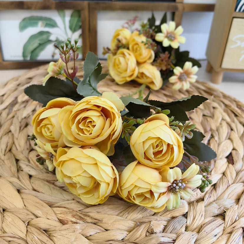 Искусственные цветы в Курске | Цветы искусственные «Камелии с мелкоцветом», желтые, букет