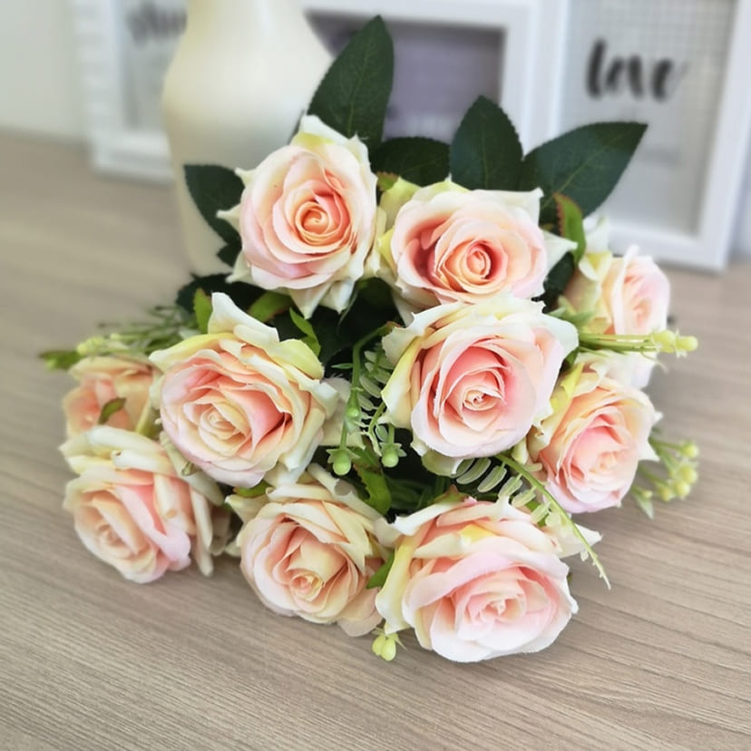 Искусственные цветы в Курске | Цветы искусственные «Розы острые», розовато-молочные, букет