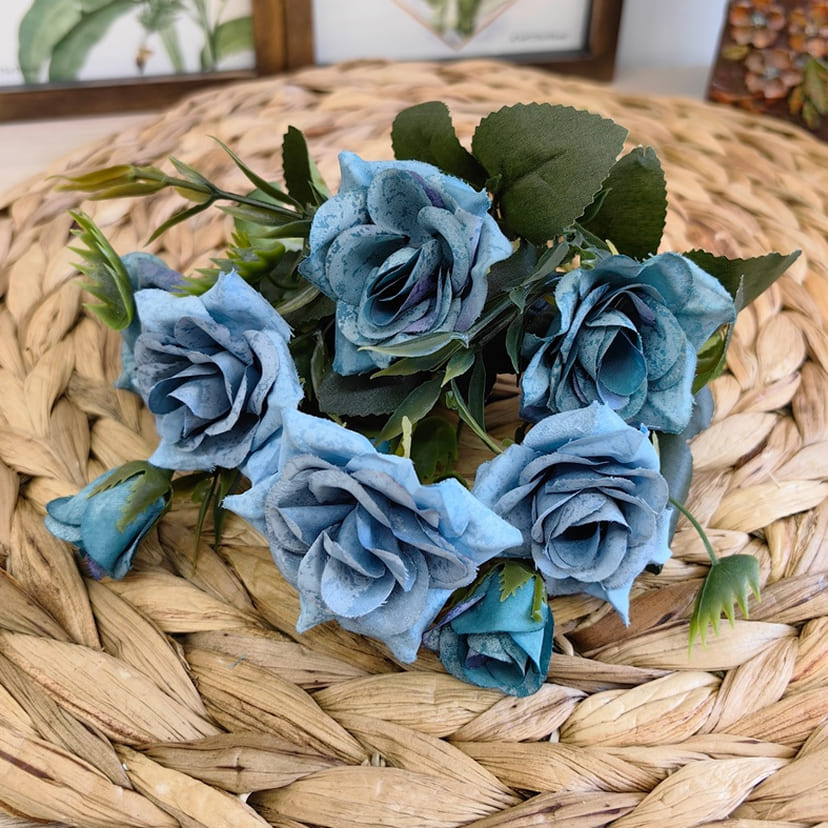 Искусственные цветы в Курске | Цветы искусственные «Розы», синие, букет